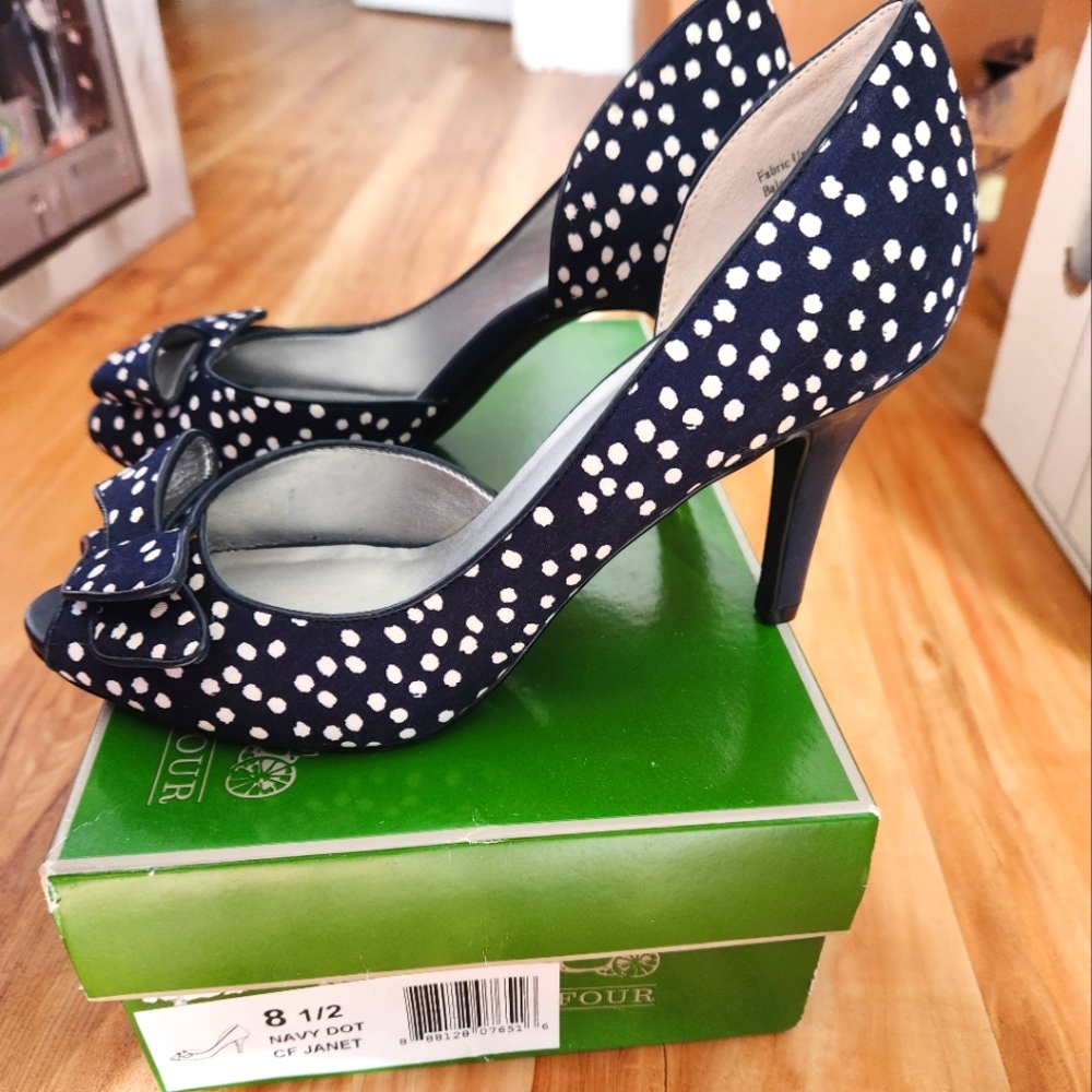 Coach and Four Navy White Peep-toe Pumps (heels)